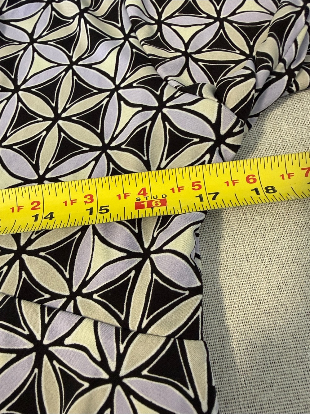George Knot-Front Geometric Print Top - Black & Lavender XL - Picture 9 of 14